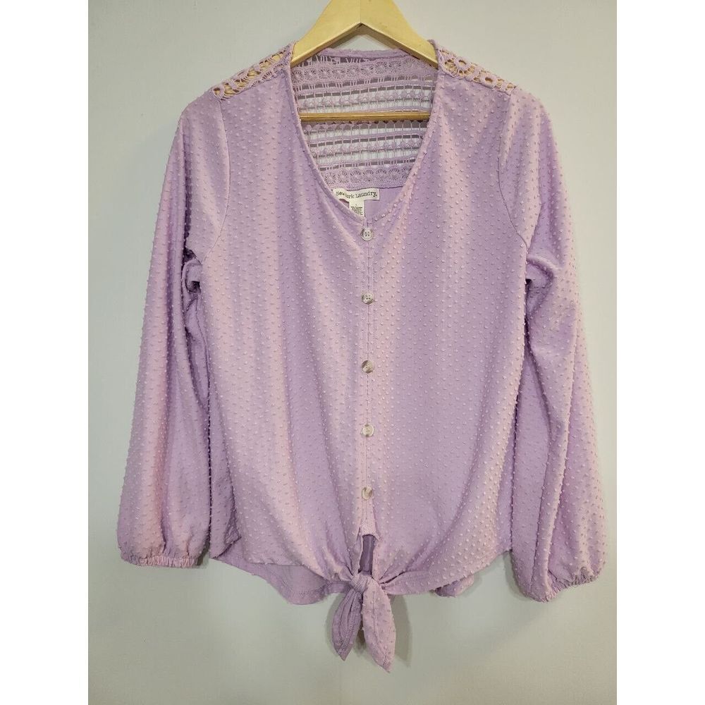 New York Laundry Dotted Cropped Tie Blouse Size‎ Large